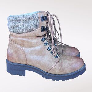 MIA Maylynn Tan Hiker Boots Lace Up Knit Cuff Ankle Lug Sole Size 8.5
